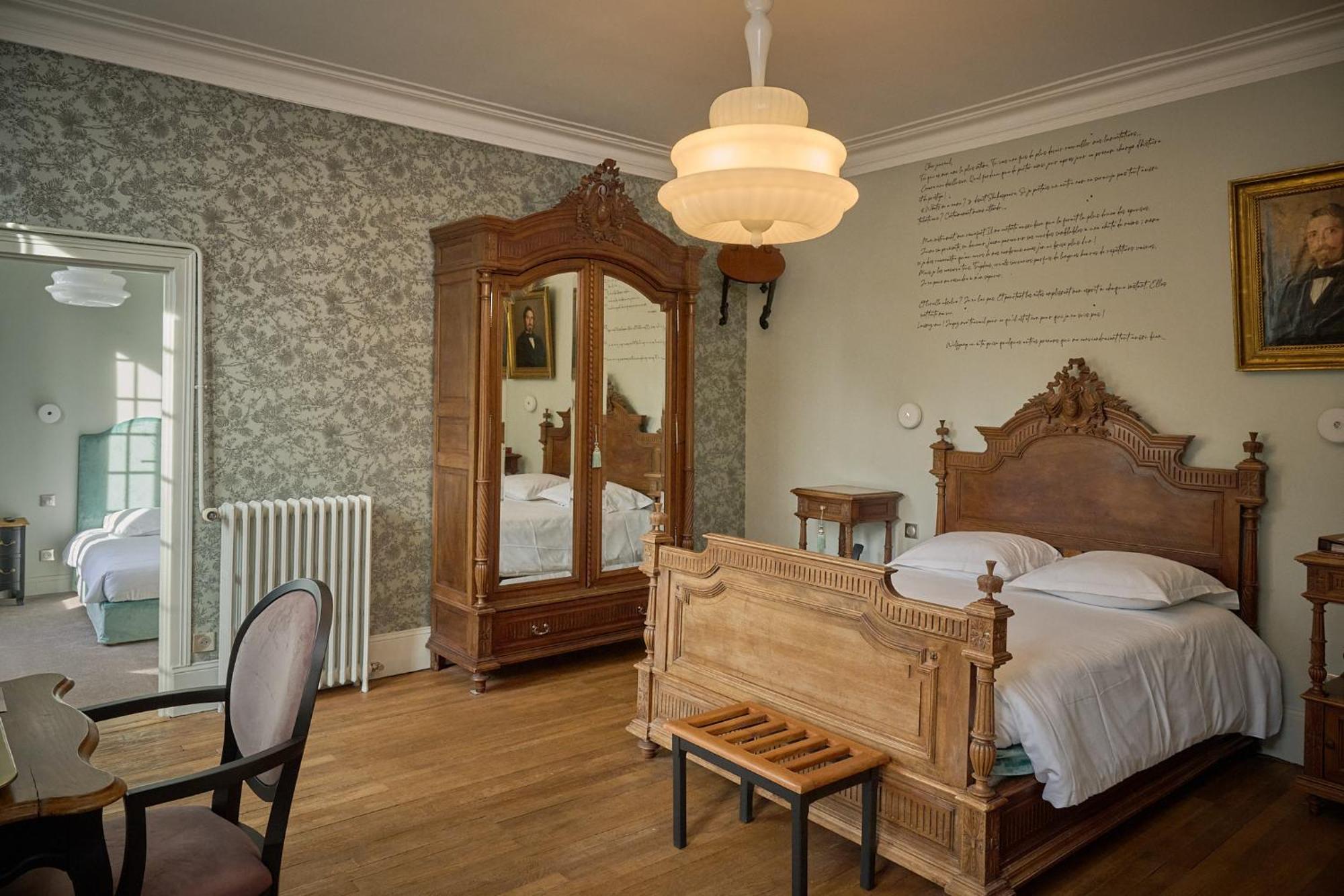 Chateau Du Bois Guibert Bonneval  Экстерьер фото