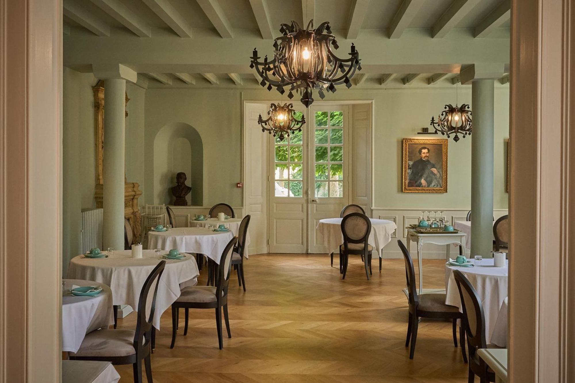 Chateau Du Bois Guibert Bonneval  Экстерьер фото